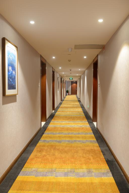 Yitel Ningbo Old Bund Hotel エクステリア 写真